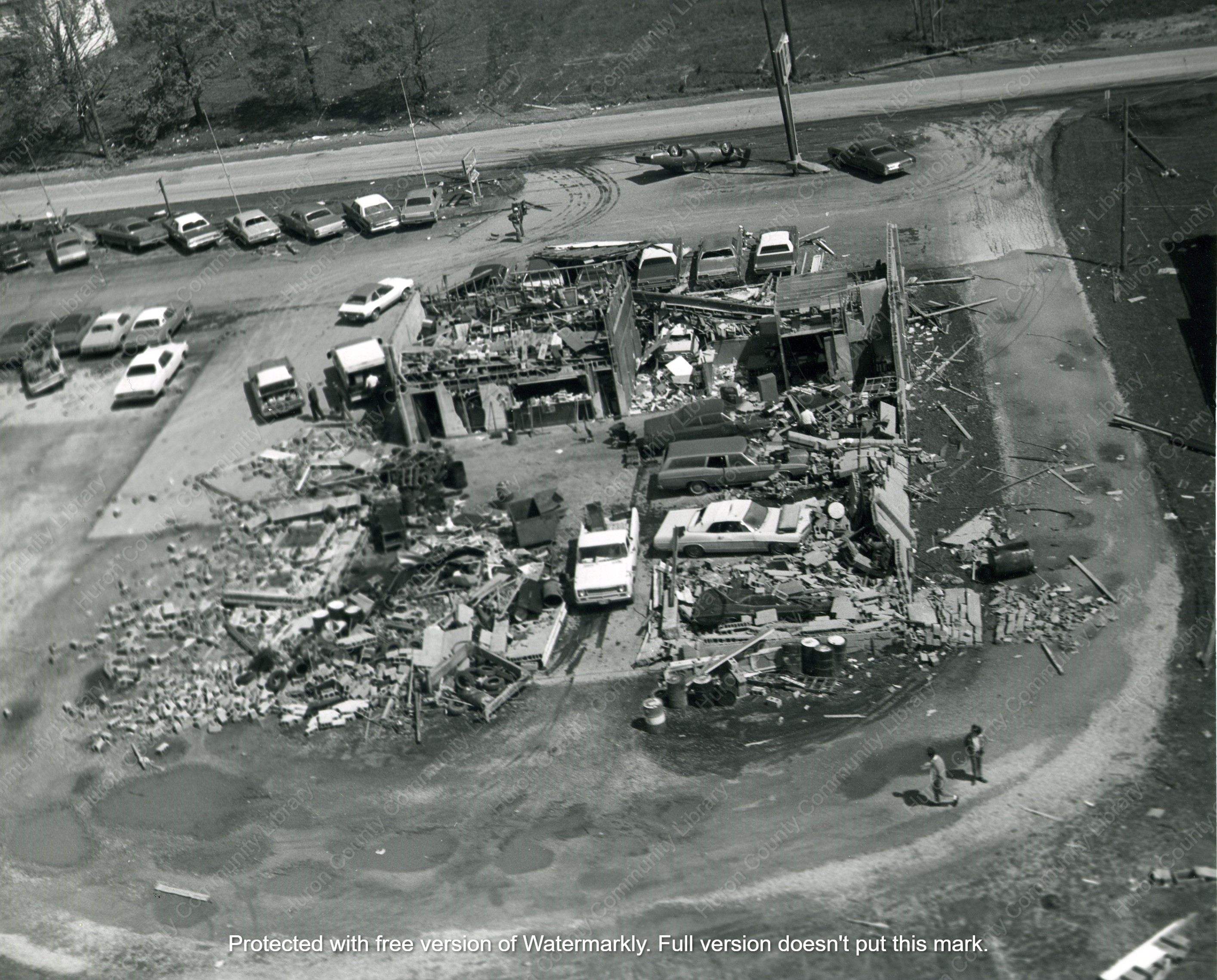 1973 Willard Tornado - 17
