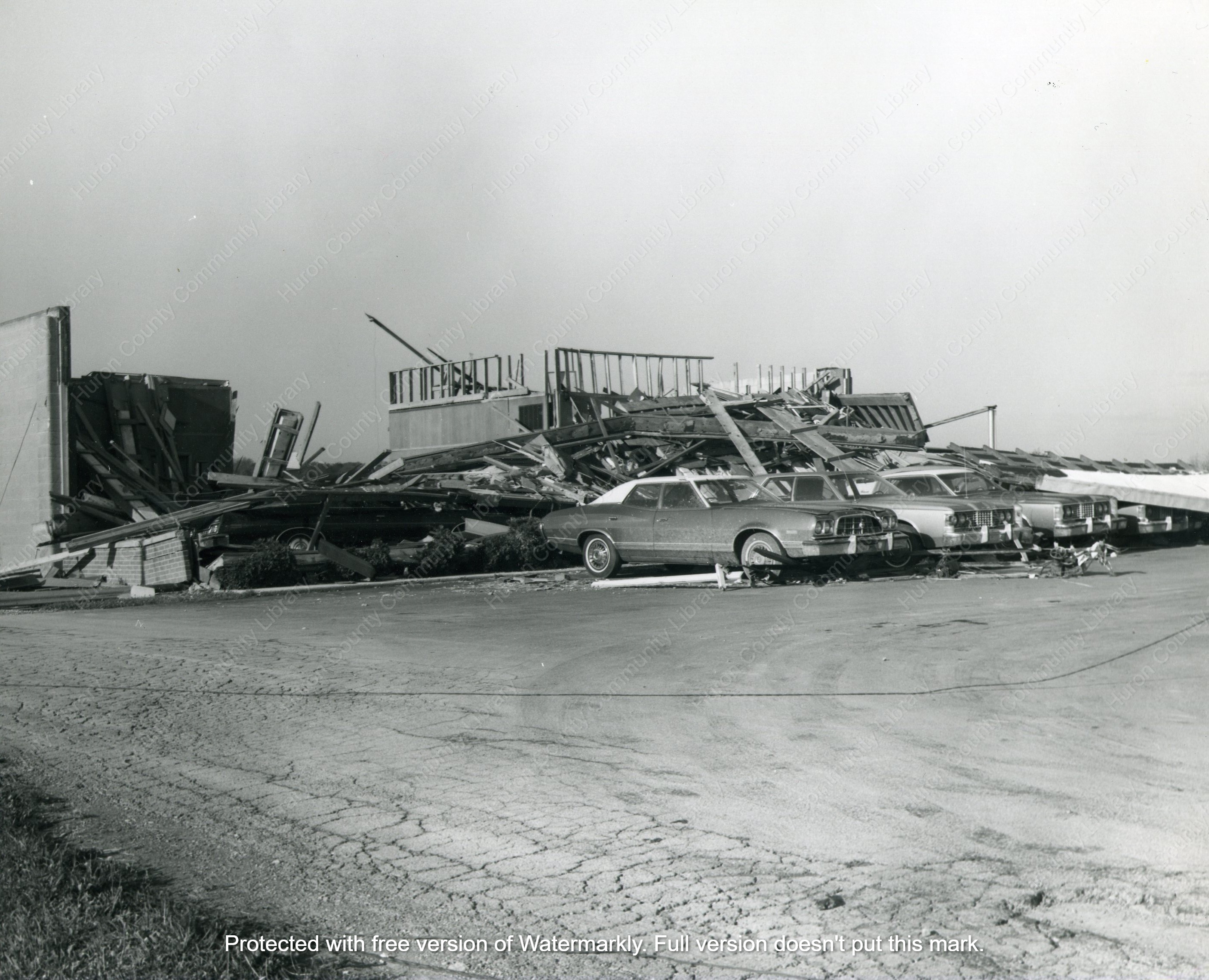 1973 Willard Tornado - 18