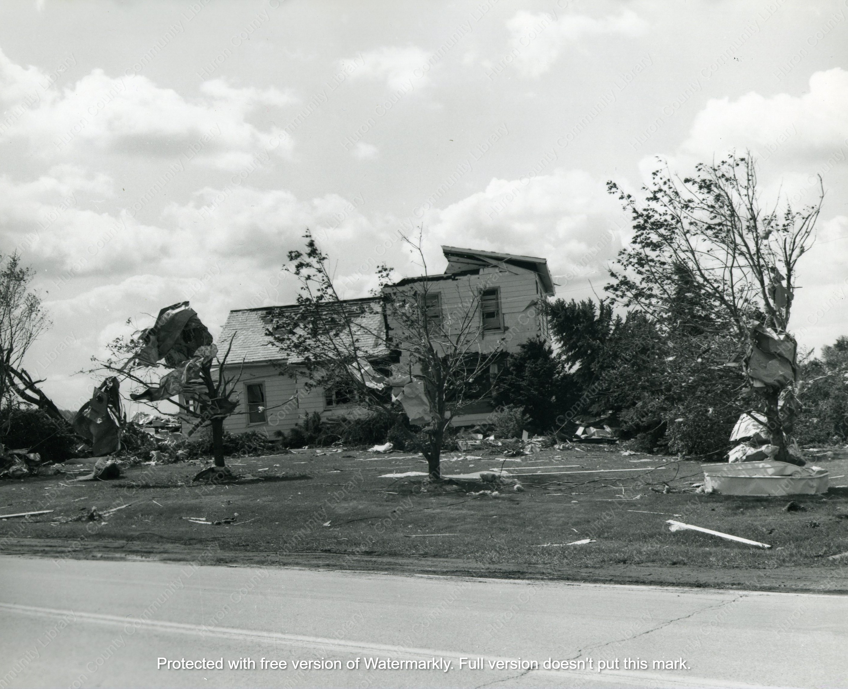 1973 Willard Tornado - 27