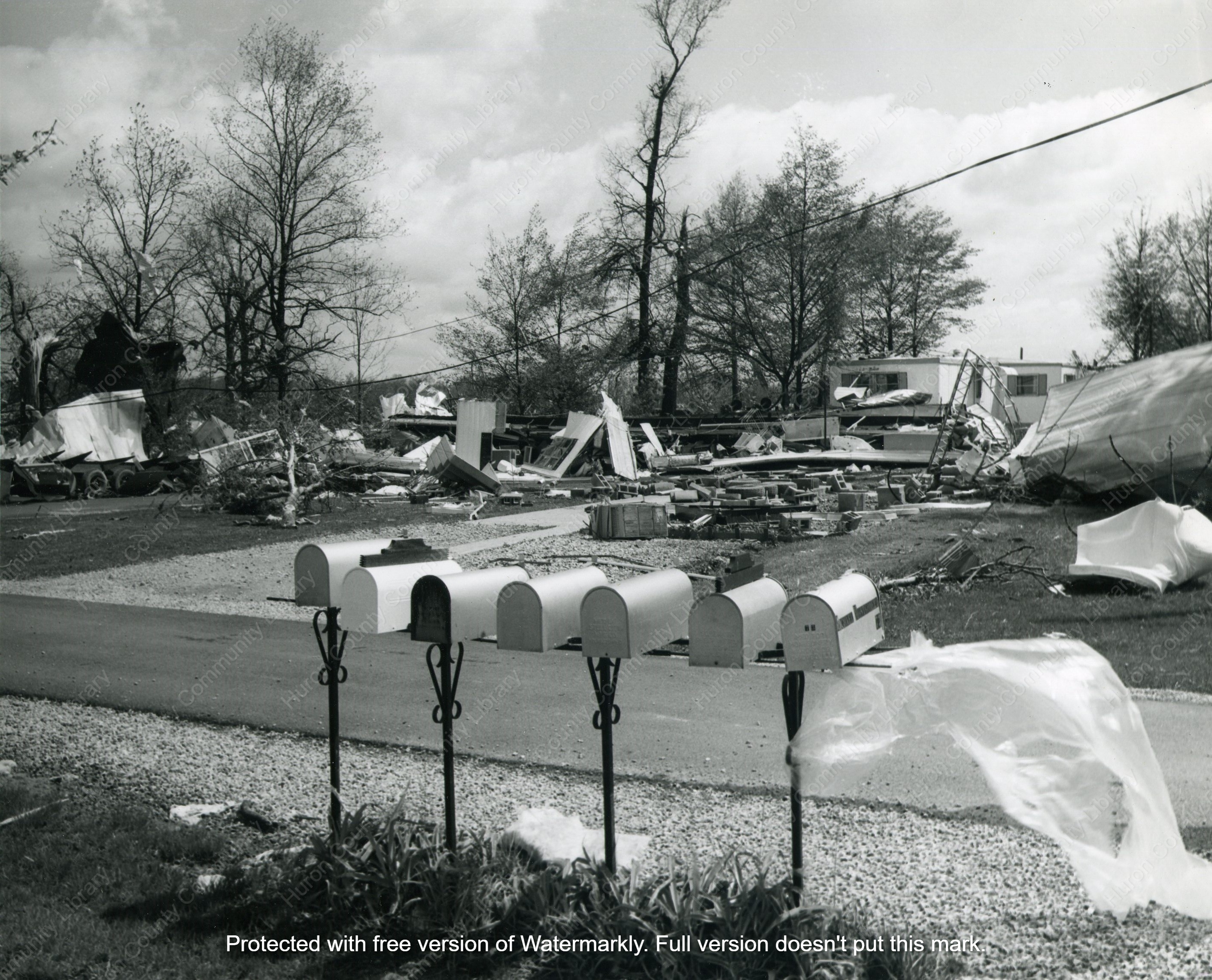 1973 Willard Tornado - 38