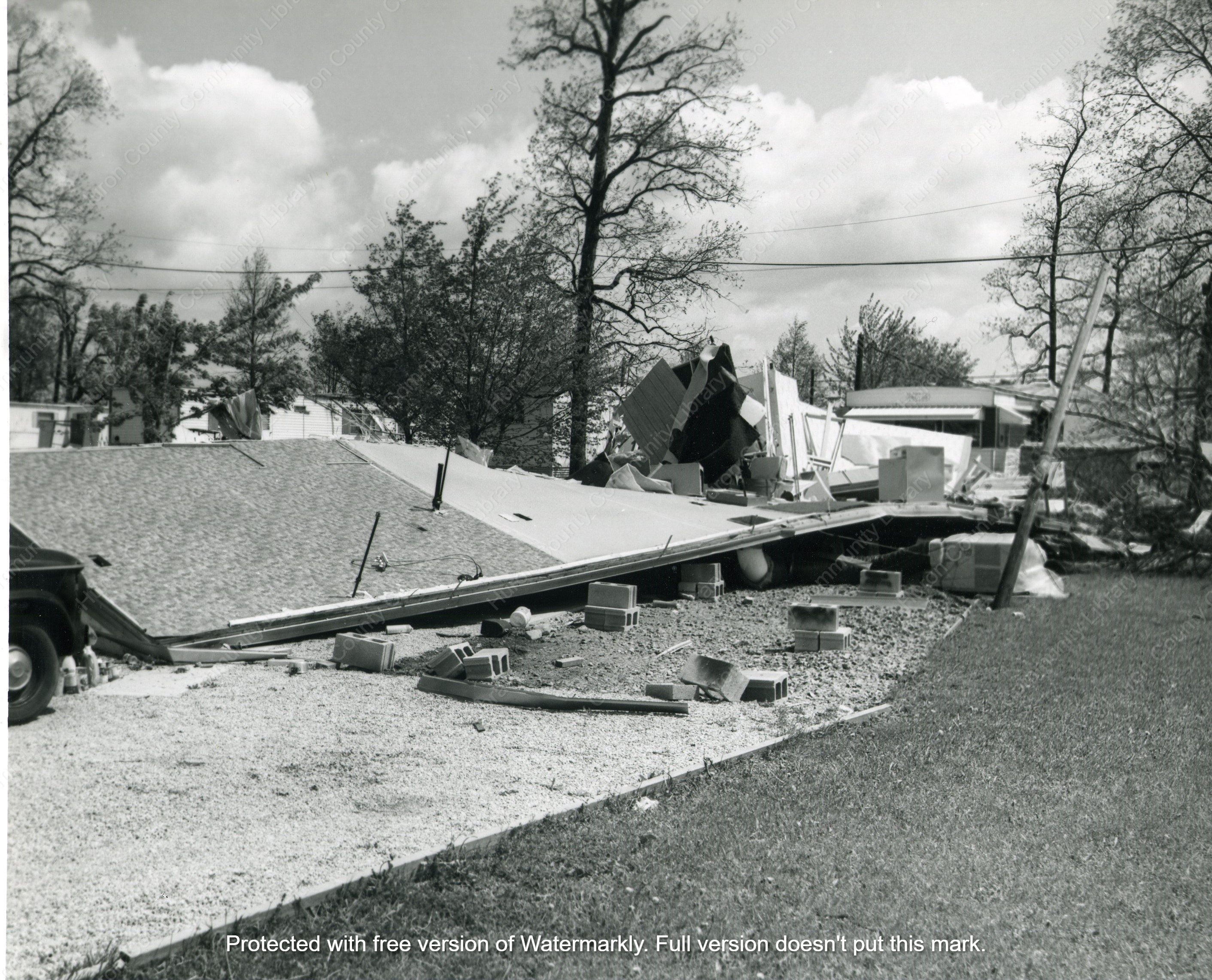 1973 Willard Tornado - 46
